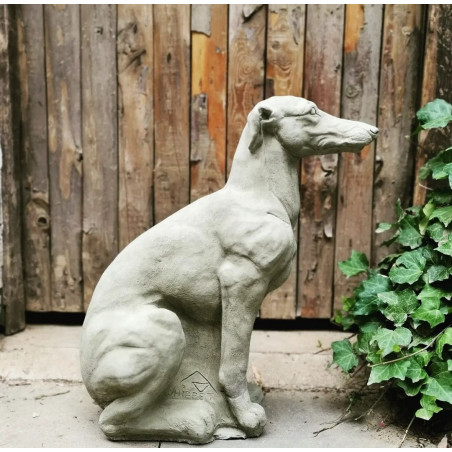 Edle Whippet Statue